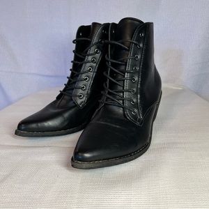 Magic Workers Boots